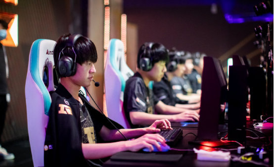 再一次回到 再一次回到