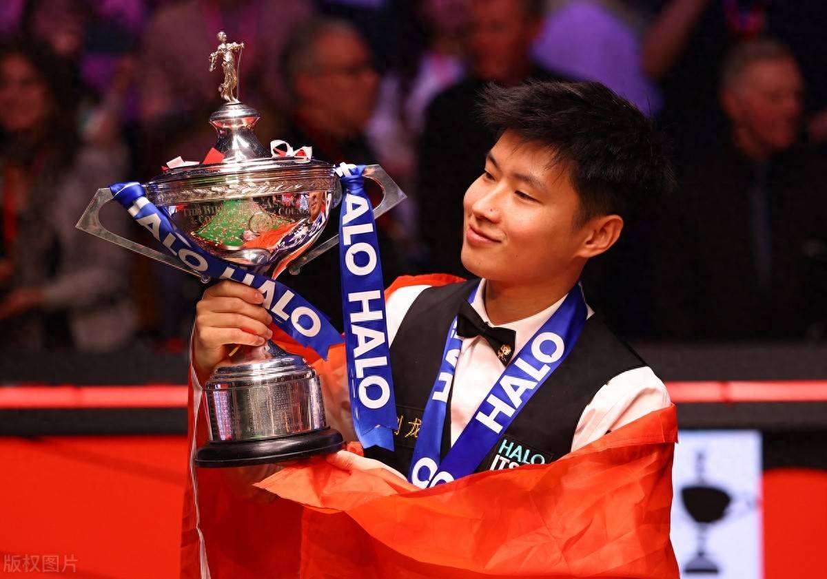 队的表现同 队的表现同