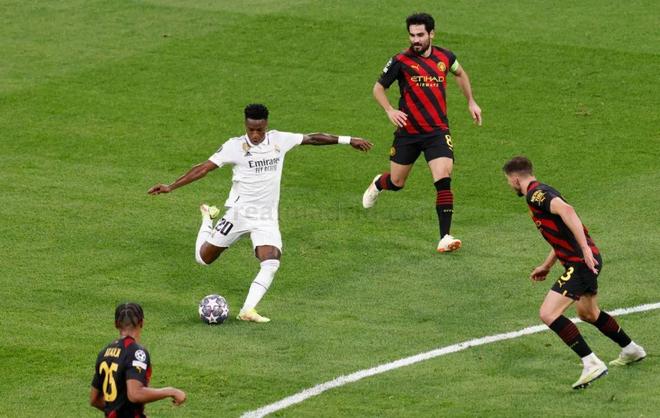 侧翼与高点 侧翼与高点