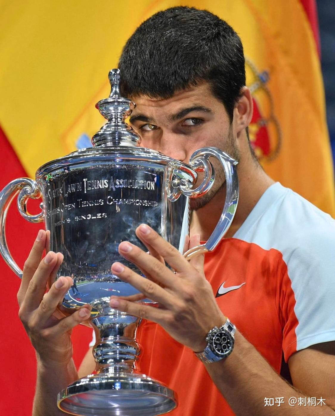 它以高燃砍 它以高燃砍