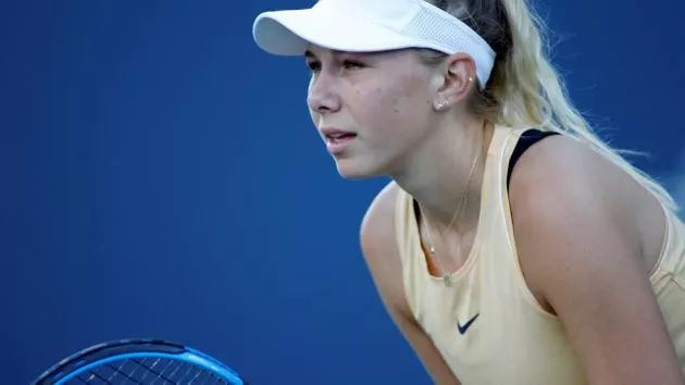 扰的青年群 扰的青年群